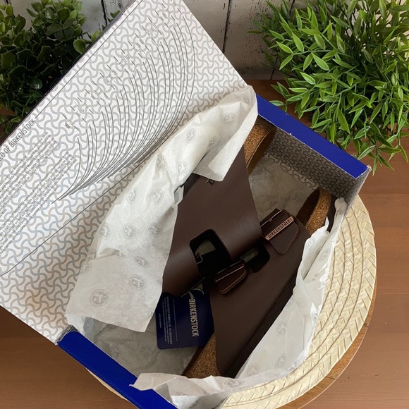 Birkenstock Arizona Brown Leather Slides Sandals - Picture 15 of 16